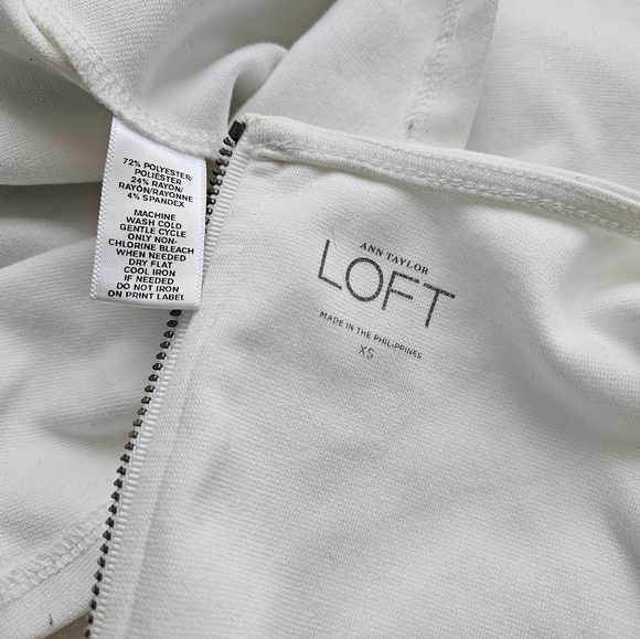 Loft white peplum top xs - Picture 2 of 3